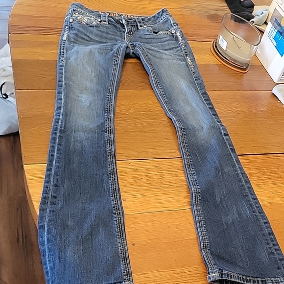 Womens Rock Revival Jeans - Picture 5 of 5